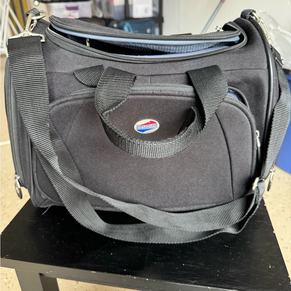 American Tourister Black Travel Bag